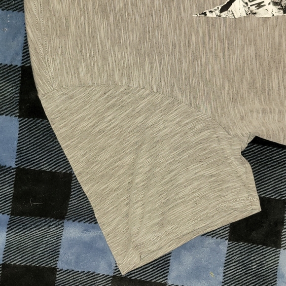 Nike. Swoosh Tee Shirt. XL but fits more like a large. - Picture 5 of 11